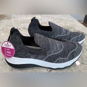 Cloudsteppers by Clarks Women's Black and Gray Knit Slip-On Sneakers